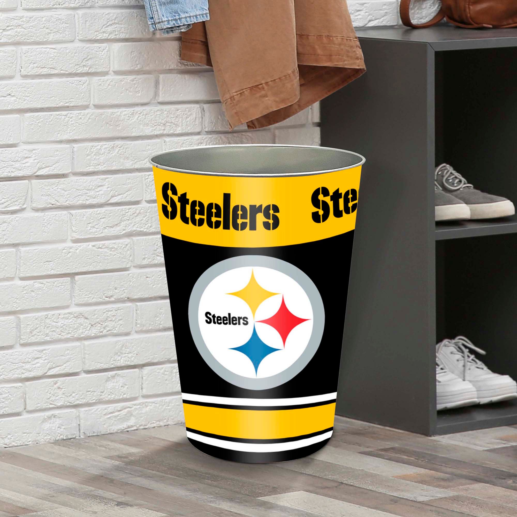 Fanmats NFL Metal Wastebasket