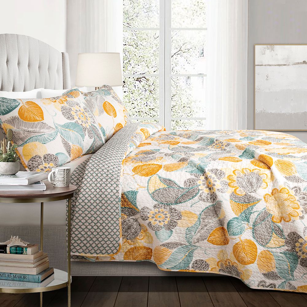 Lush Decor Layla Quilt